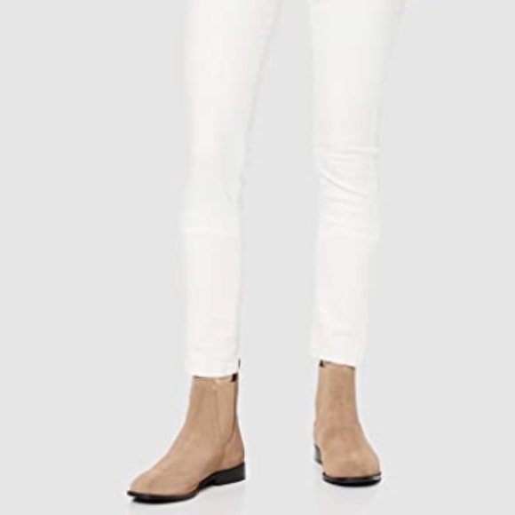 Genuine Leather Distressed Chelsea Ankle Booties - Picture 4 of 4